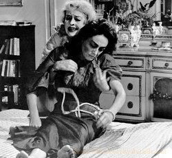 contexthorrorwhateverhappenedtobabyjane Context is Key: Horror Film Edition